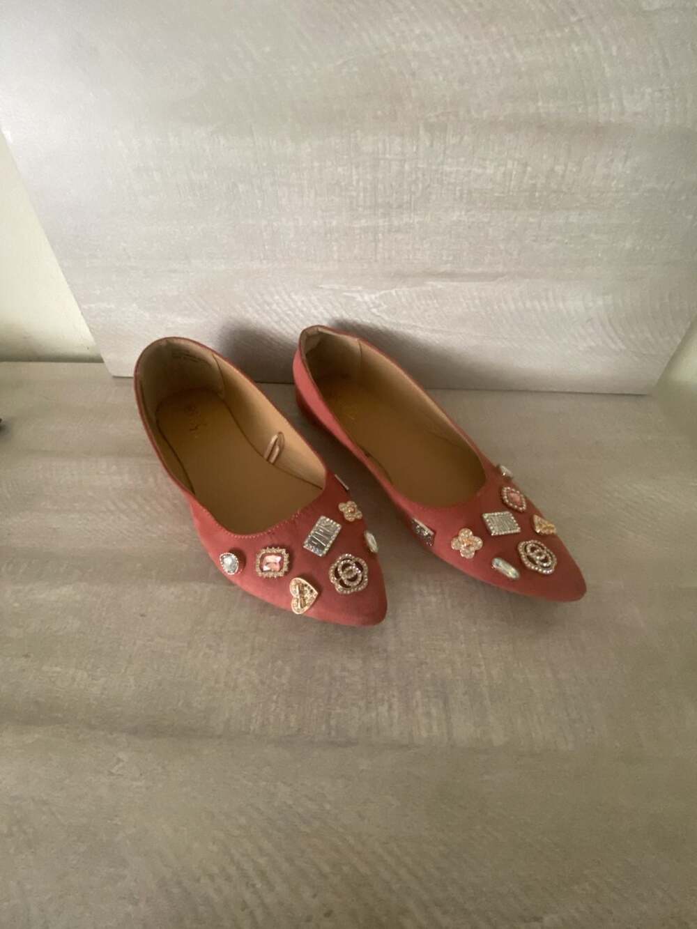 Rouge Pointed Toe Flats Size 9 Pink Embellished Slip On